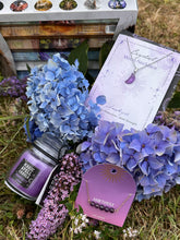 Load image into Gallery viewer, Amethyst gift collection

