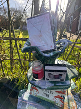 Load image into Gallery viewer, Love Attraction bundle
