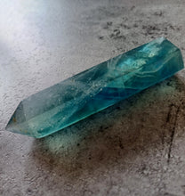 Load image into Gallery viewer, Blue fluorite tower
