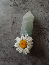 Load image into Gallery viewer, Green fluorite tower
